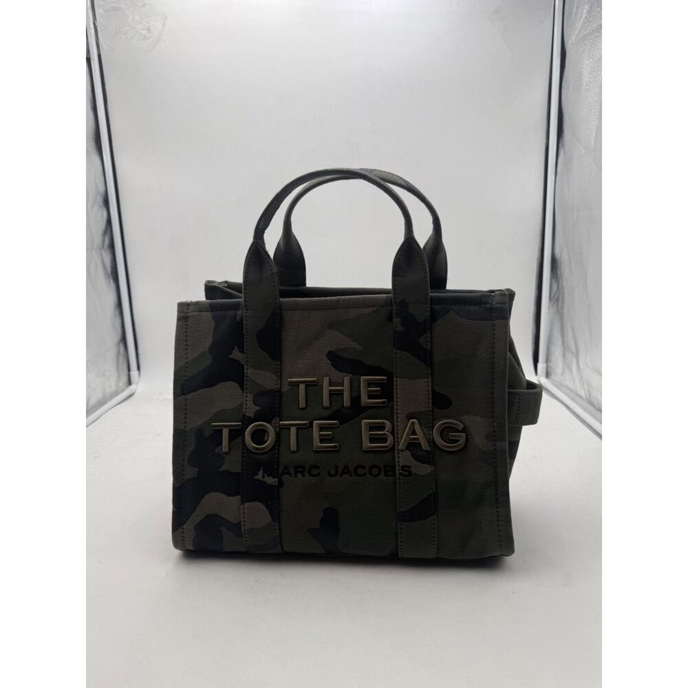 Marc Jacobs The Tote Bag Medium Camo Green Canvas Crossbody Strap WT - Picture 3 of 8